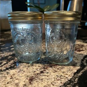 Classic Ball half pint jars 8oz